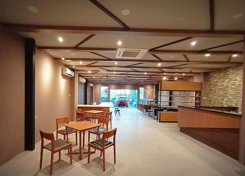 Hotel Marina Airport Semarang Eksteriør bilde