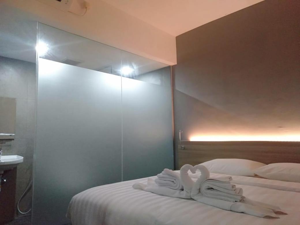 Hotel Marina Airport Semarang Eksteriør bilde